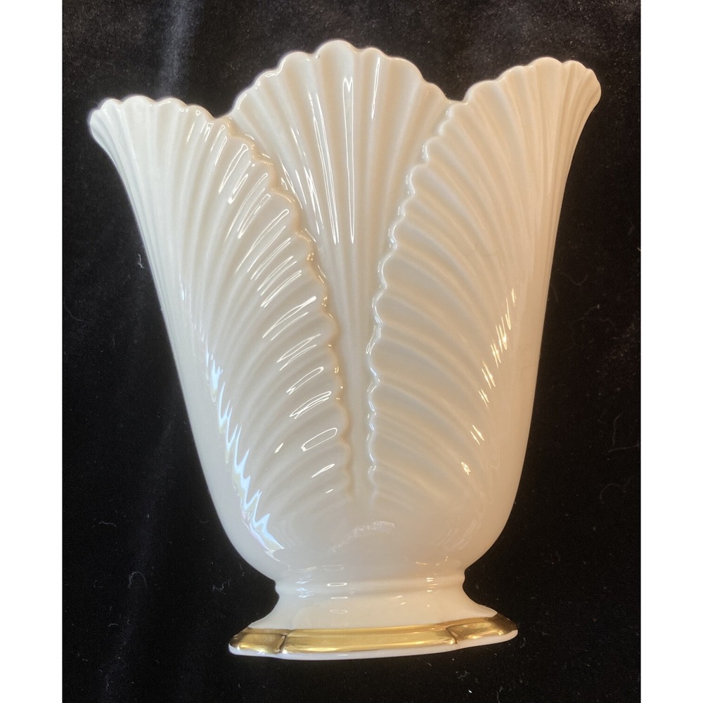 Lenox White Porcelain Fan-Leaf Vase with Gold Trim